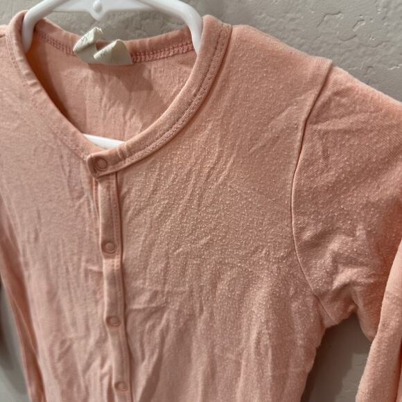 Kyte Baby Peach Snap Romper Pajamas - Picture 2 of 7
